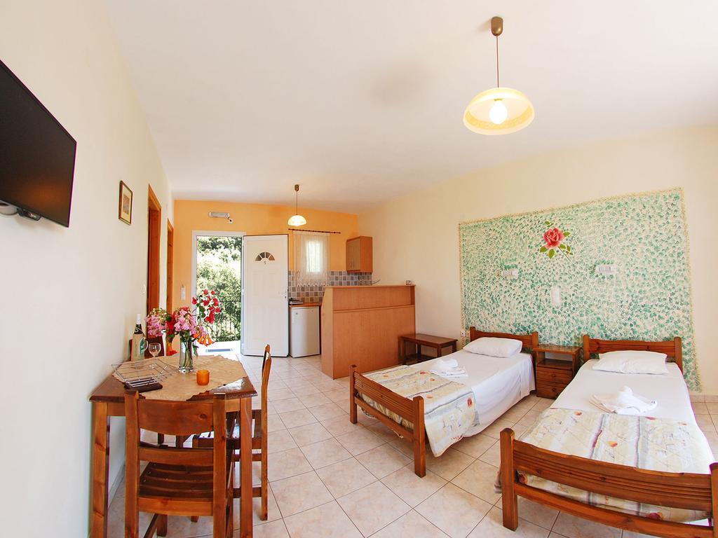 Emilia Apartments Trapezaki  Pokoj fotografie
